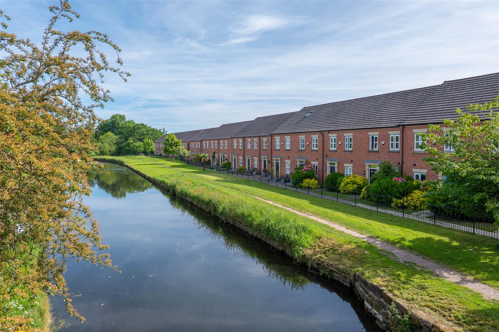 3 bed property in Mariner Walk, Chorley